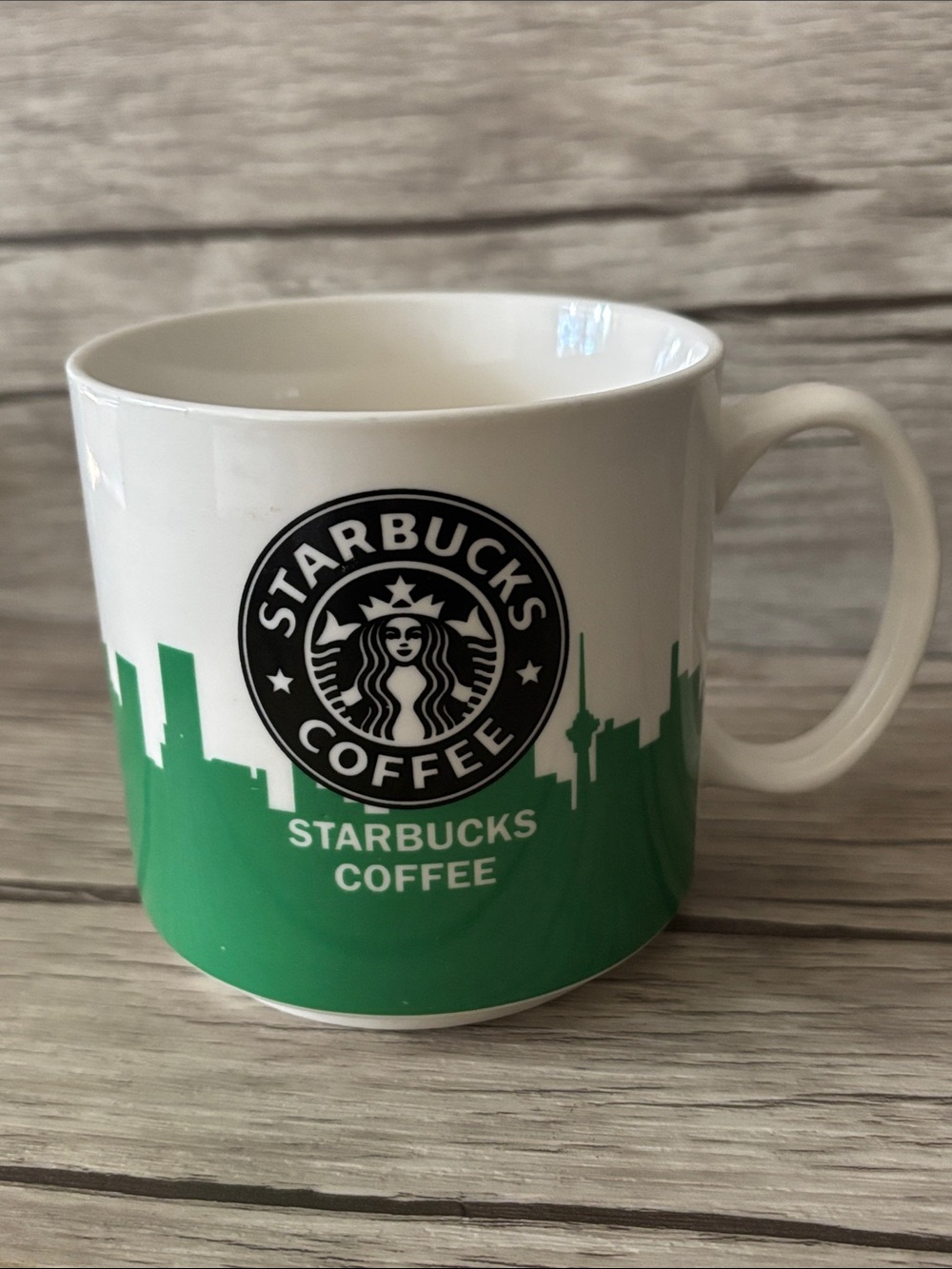 STARBUCKS 2013 Limited Edition Classic Iconic Green Siren Logo Coffee Tea Mug